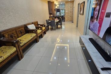 Bandar Tasik Senangin