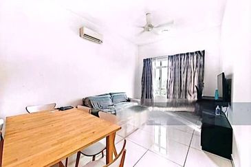 La Thea Residences @ 16 Sierra