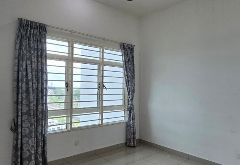 La Thea Residences @ 16 Sierra