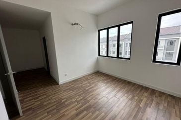 Lakefield Residences, Tropicana Heights