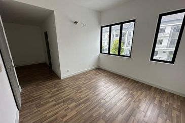 Lakefield Residences, Tropicana Heights