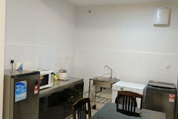 Meta Residence @ Meta City