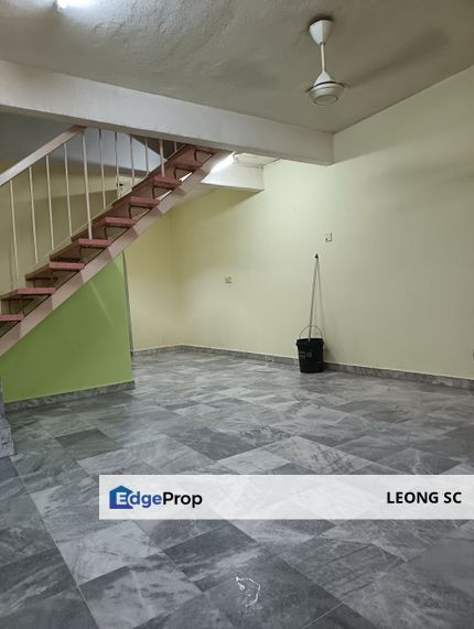 Taman University Indah 2 Storey Terrace House For Rent , Selangor, Seri Kembangan