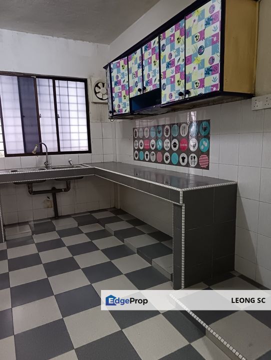 Taman University Indah 2 Storey Terrace House For Rent , Selangor, Seri Kembangan