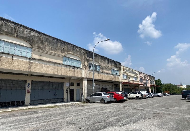 Kajang Endlot 1.5-Storey Linked Factory For Sale 
