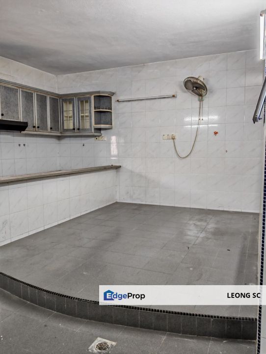 Taman Bukit Serdang Terrace House For Rent , Selangor, Seri Kembangan