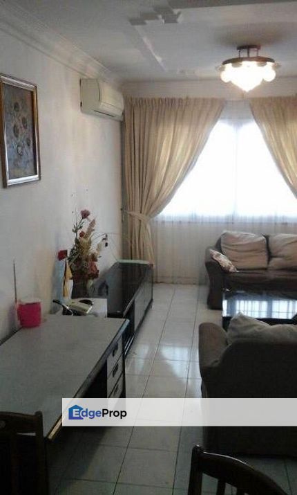 Double Storey Terrace Intermediate at Kenny Hill For Rent, Sarawak, Kuching