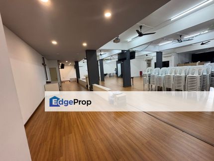 Uni Central 3 adjoining shop intermediate units For Rent, Sarawak, Kuching