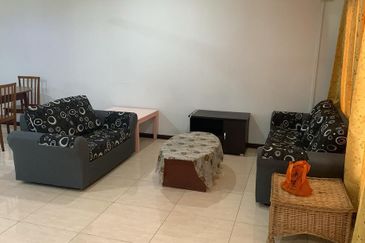 Lorong Song Double Storey Terrace Intermediate For Rent