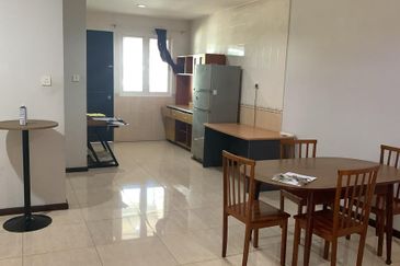 Lorong Song Double Storey Terrace Intermediate For Rent