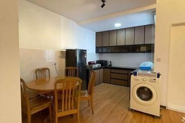 Prima Bintawa for rent 