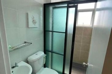 Prima Bintawa for rent 