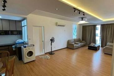 Prima Bintawa for rent 