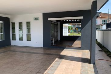 Taman Centurion Stutong Baru Double storey Terrace Corner For rent 