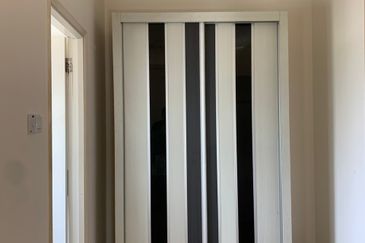 Taman Centurion Stutong Baru Double storey Terrace Corner For rent 