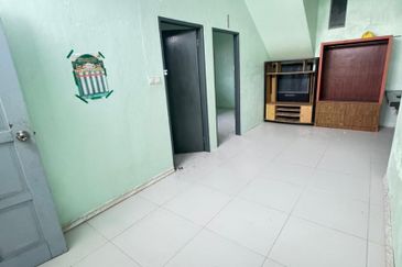 Single Storey Semi-D @ Stutong Baru For Rent