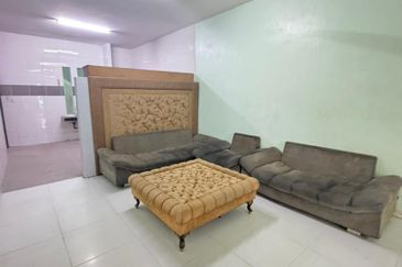Single Storey Semi-D @ Stutong Baru For Rent