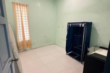 Single Storey Semi-D @ Stutong Baru For Rent