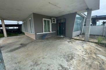Single Storey Semi-D @ Stutong Baru For Rent