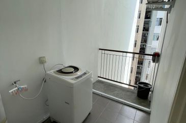 Prima Bintawa High Floor Apartment For Rent