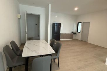 Tropic City Condominium Tabuan Dayak  For rent 