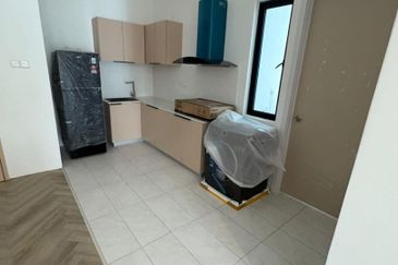 Upton Residence For Rent 