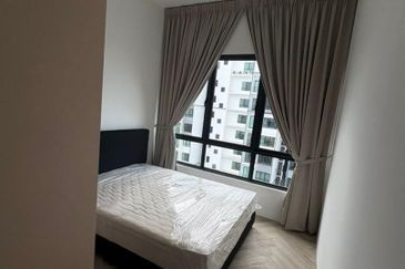 Upton Residence For Rent 