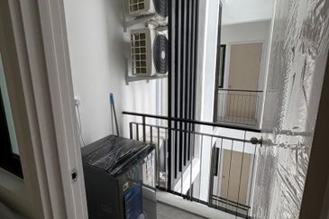 Upton Residence For Rent 