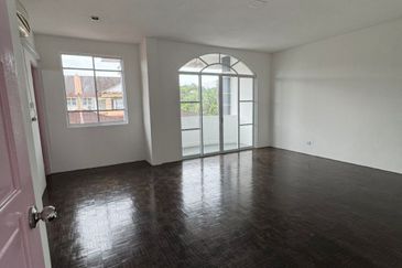 Taman Janting, Batu Kawa Double Storey Semi-D For Sale