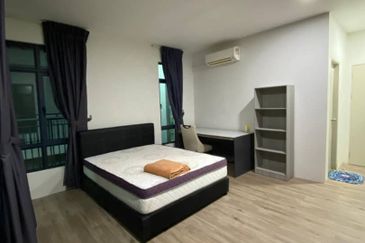 Sapphire On The Park