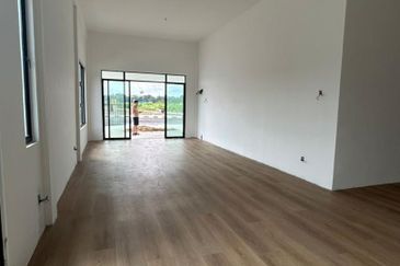 Matang Westhill Avenue Single Storey Semi D For Sale