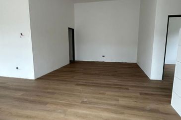 Matang Westhill Avenue Single Storey Semi D For Sale