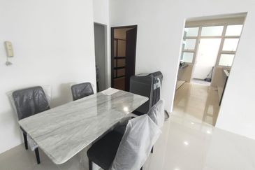 Tropic Condominiums For Rent