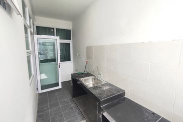 Tropic Condominiums For Rent