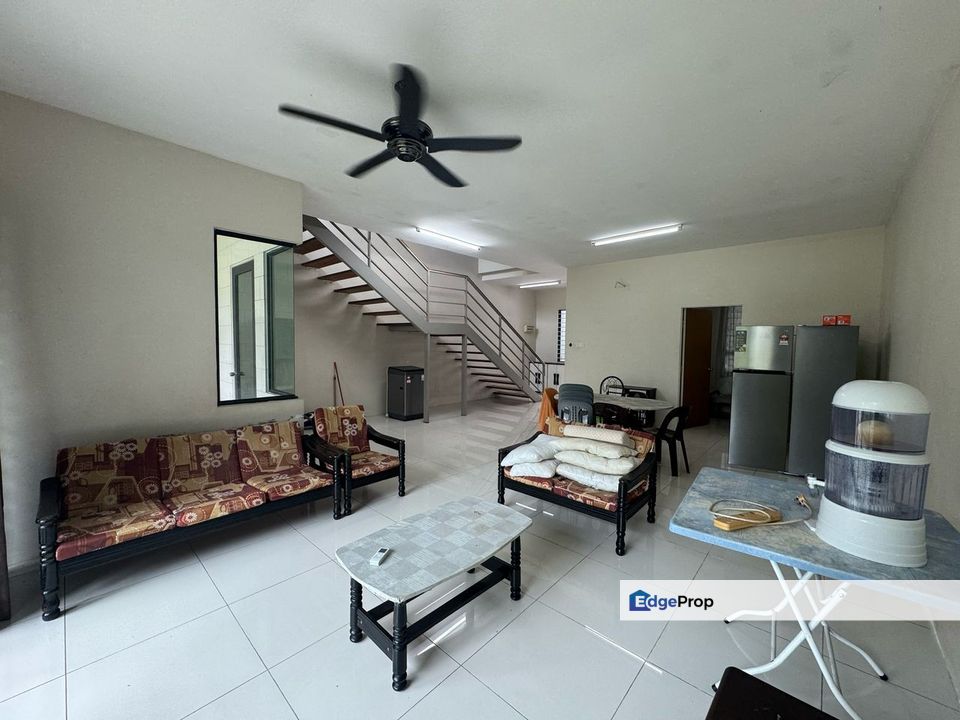Academia Lane 3 Storey Terrace Intermediate For Sale, Sarawak, Kota Samarahan