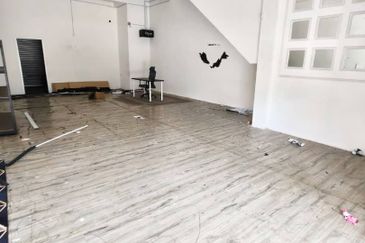 Matang Metrocity Shoplot For Rent