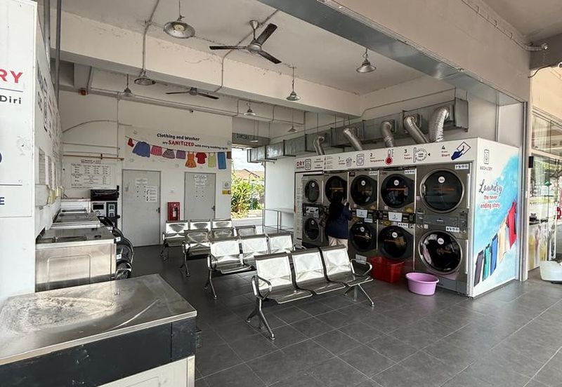 Matang hub Ground floor shop For rent 