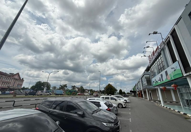 Matang hub Ground floor shop For rent 