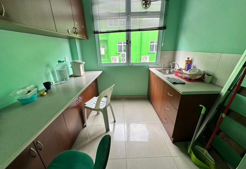 Stutong Shoplot For Rent