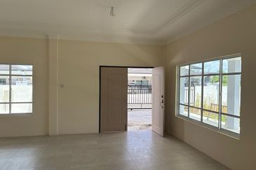 Double storey Terraced corner at Samarahan For Sale