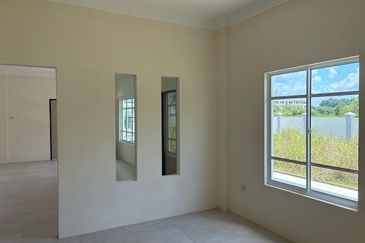 Double storey Terraced corner at Samarahan For Sale