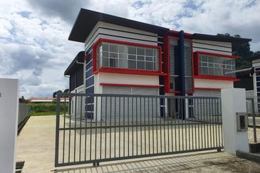 12 Mile Sidanu Light Industrial Park For Sale