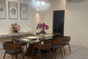 Samariang Semi Detached Single Storey House For Sale