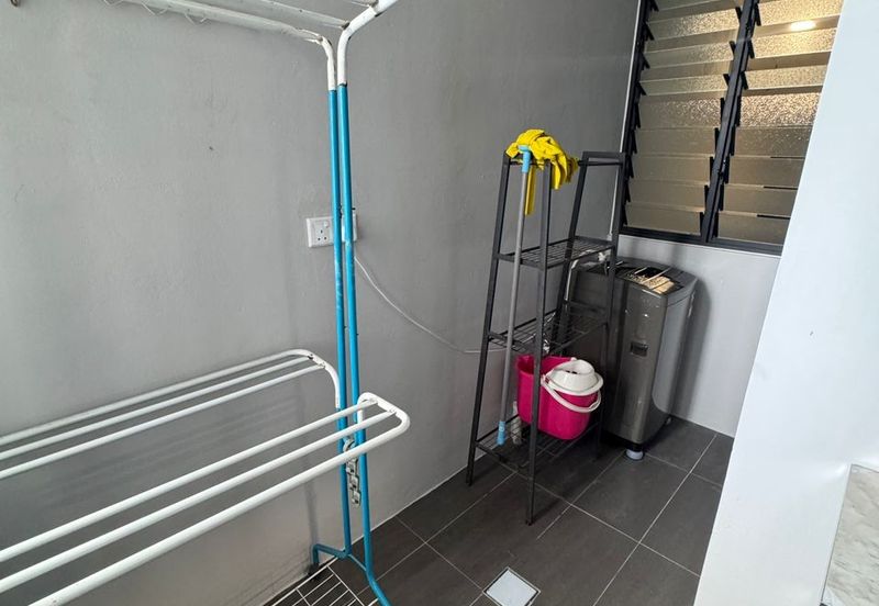 Gizo 11 Service Apartment