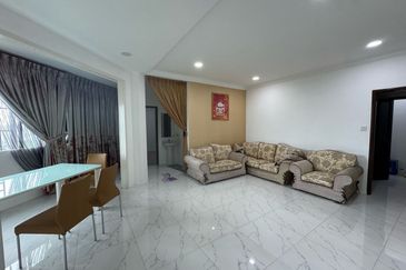 Village Grove Condominium