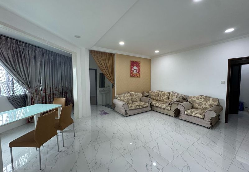 Village Grove Condominium