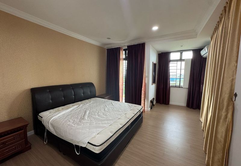 Village Grove Condominium