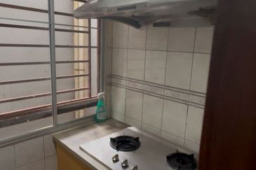 Village Grove Condominium