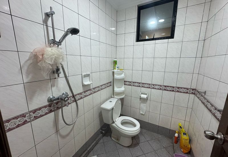 Village Grove Condominium