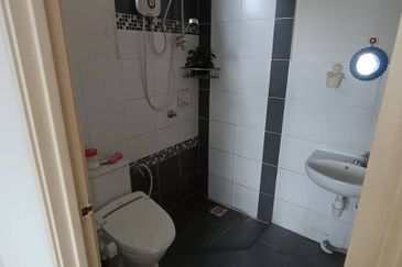 SkyVilla Condominium